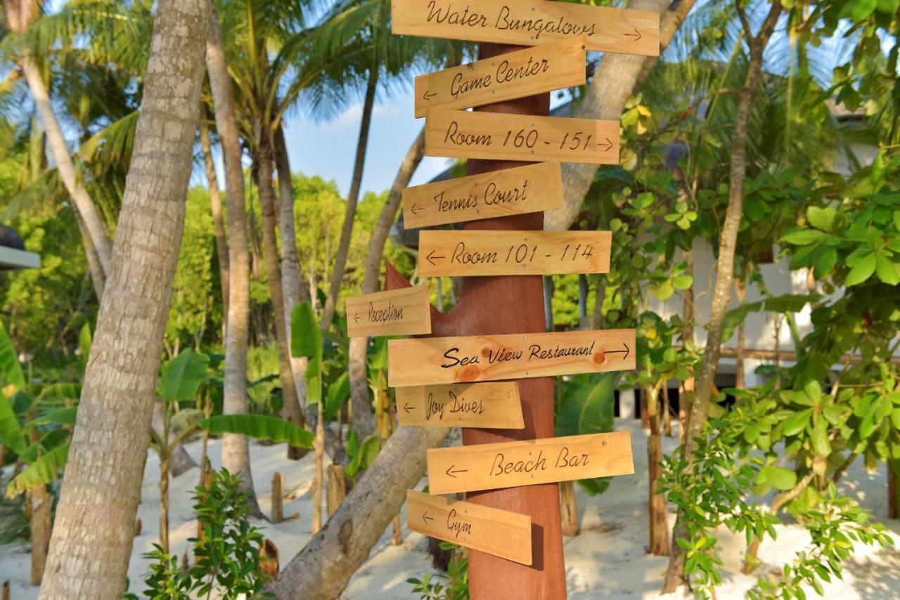 Dreamland Maldives Resort Kihadhoo Exterior photo
