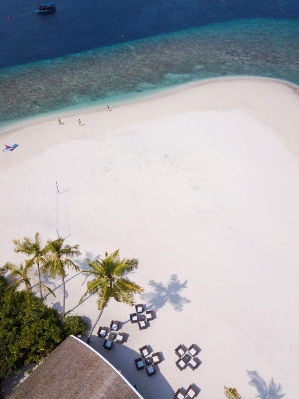 Dreamland Maldives Resort Kihadhoo Exterior photo