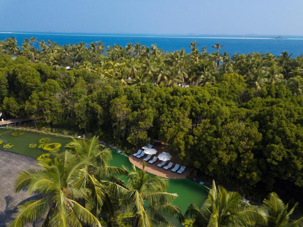 Dreamland Maldives Resort Kihadhoo Exterior photo